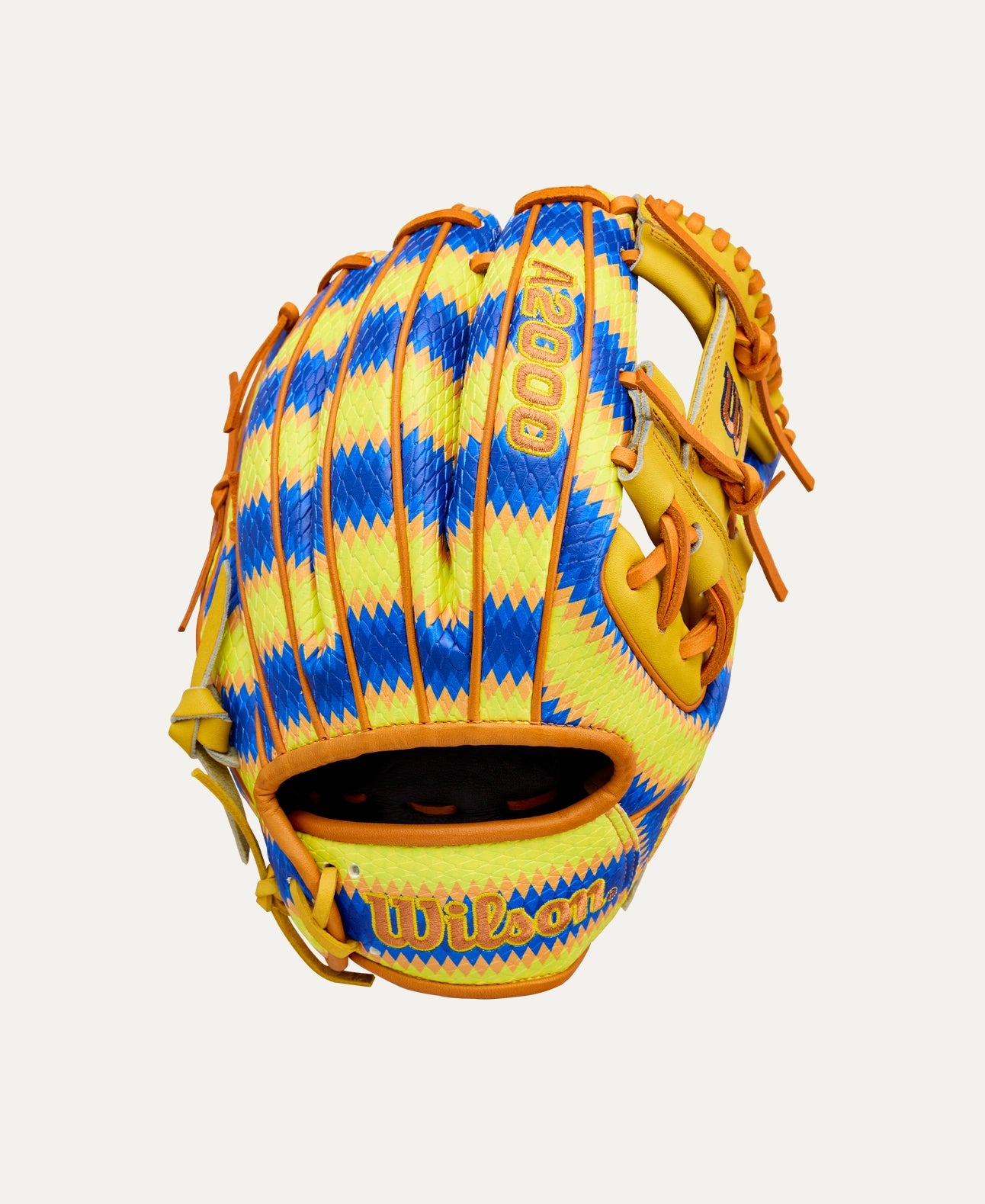 Wilson 2025 Chinook Seedery Hatch Chile A2000® 1786SS 11.5” Infield Baseball Glove: WBW104632115