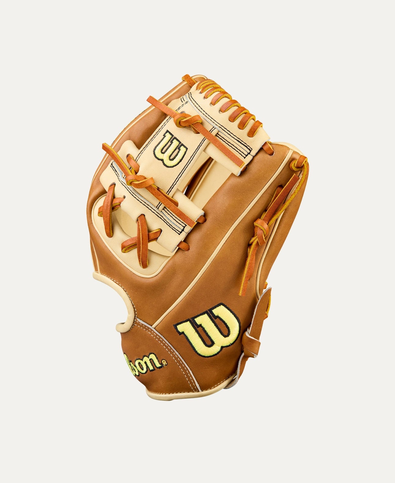 Wilson 2026 A2000® Classics Series 1786 11.5” Infield Glove: WBW104109115