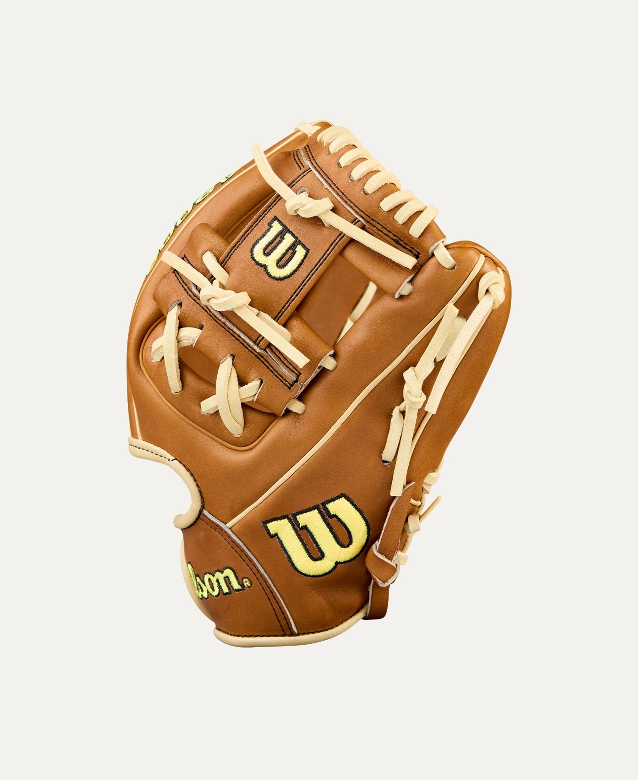 Wilson 2026 A2000® Classics Series DP15 11.5” Infield Glove: WBW10411115
