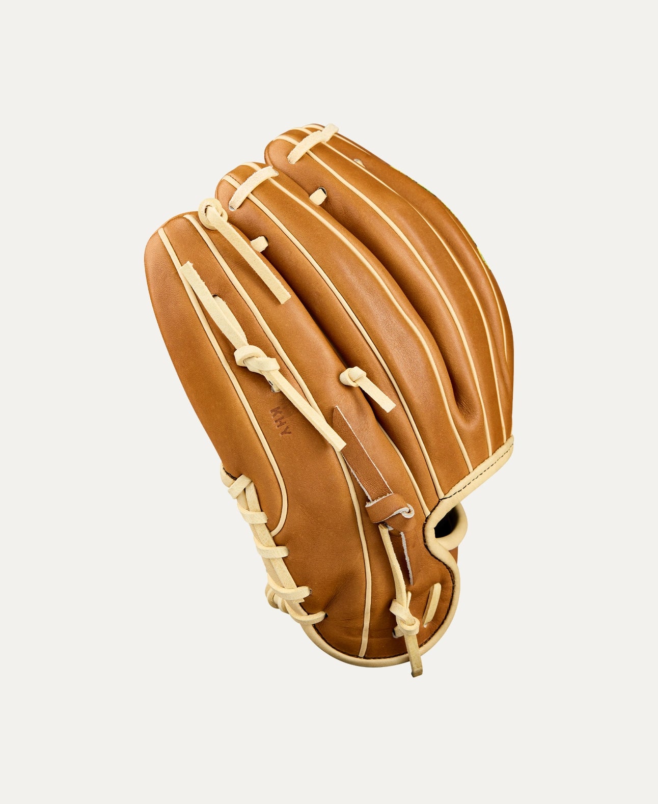 Wilson 2026 A2000® Classics Series DP15 11.5” Infield Glove: WBW10411115