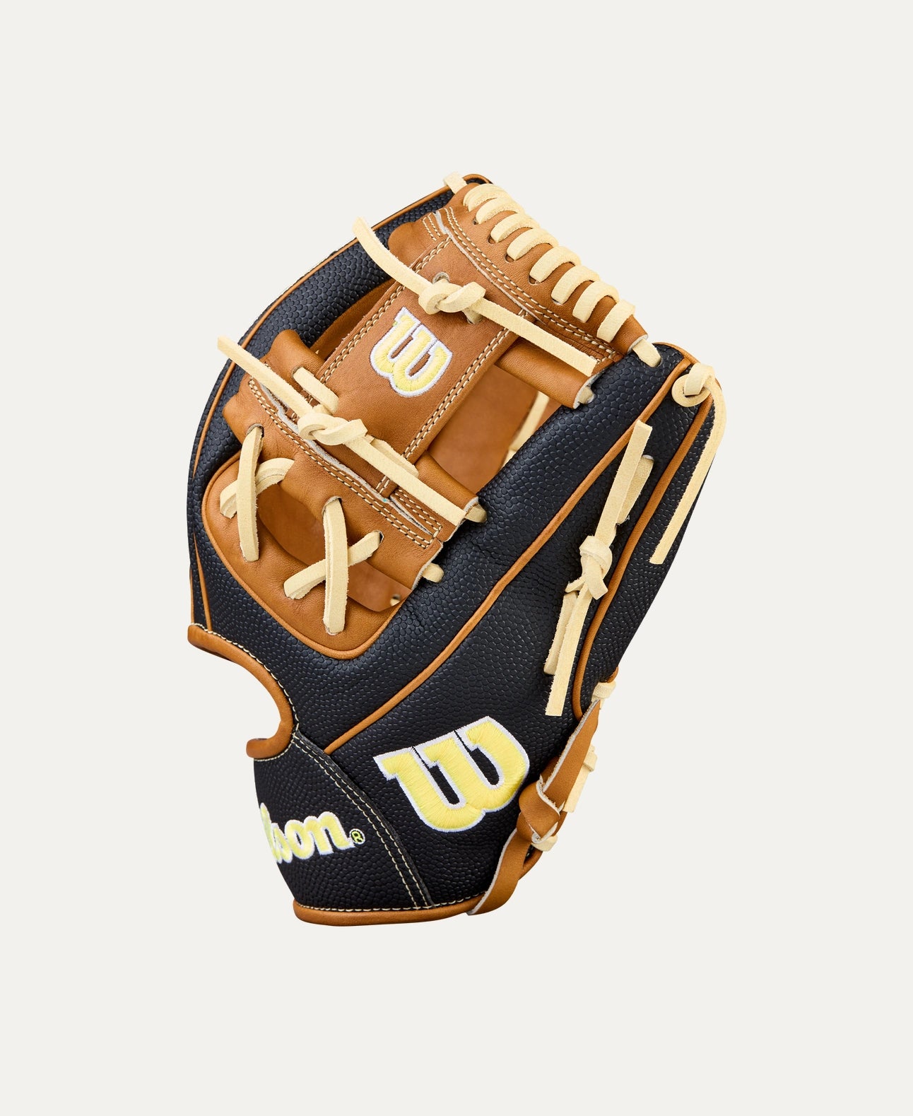 Wilson 2026 A2000® Classics 1975SS 11.5” Infield Baseball Glove: WBW1041121175