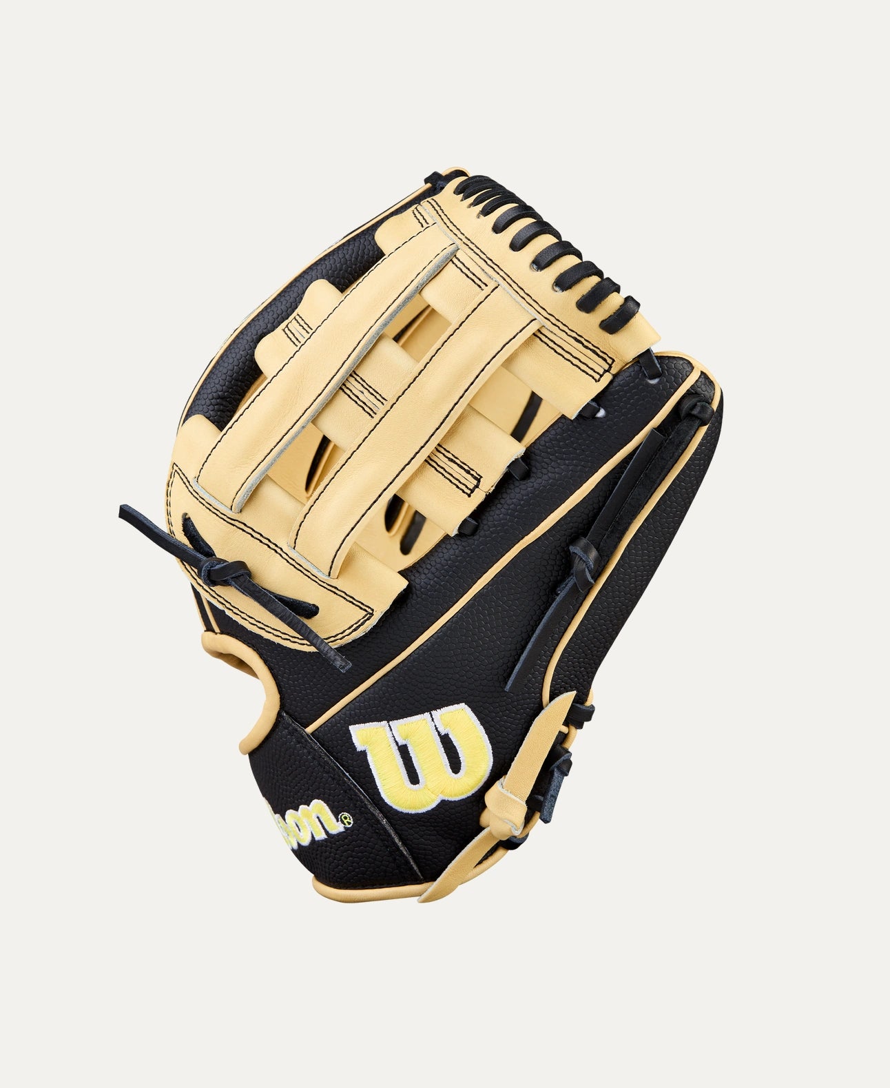 Wilson 2026 A2000® Classics Series DW5 12” Infield Glove: WBW10411612
