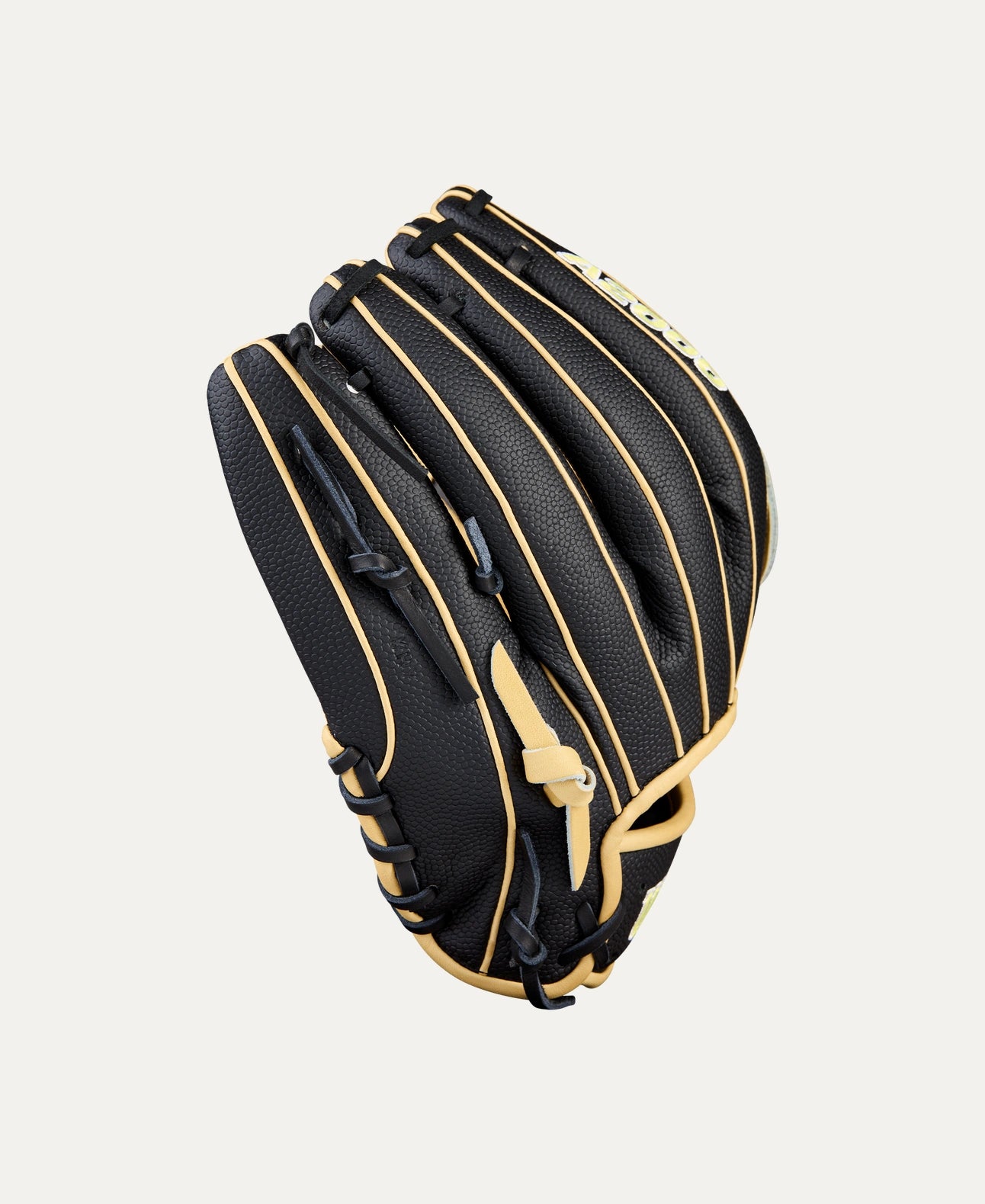 Wilson 2026 A2000® Classics Series DW5 12” Infield Glove: WBW10411612