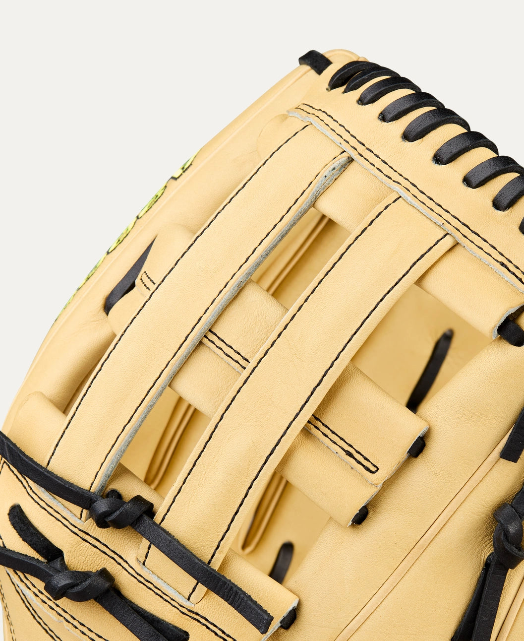 Wilson 2026 A2000® Classics Series 1777 12.75” Outfield Glove: WBW1041231275