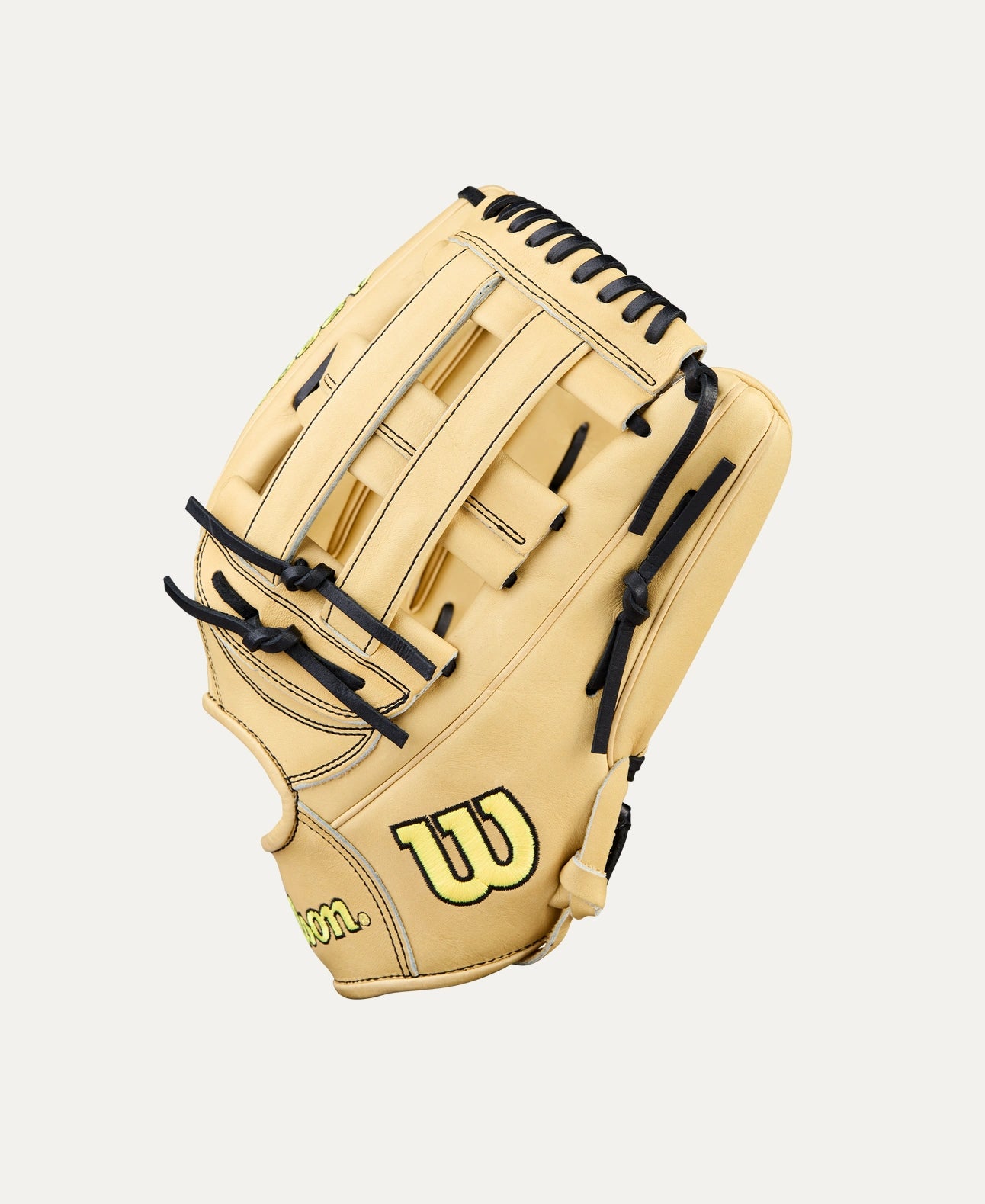 Wilson 2026 A2000® Classics Series 1777 12.75” Outfield Glove: WBW1041231275