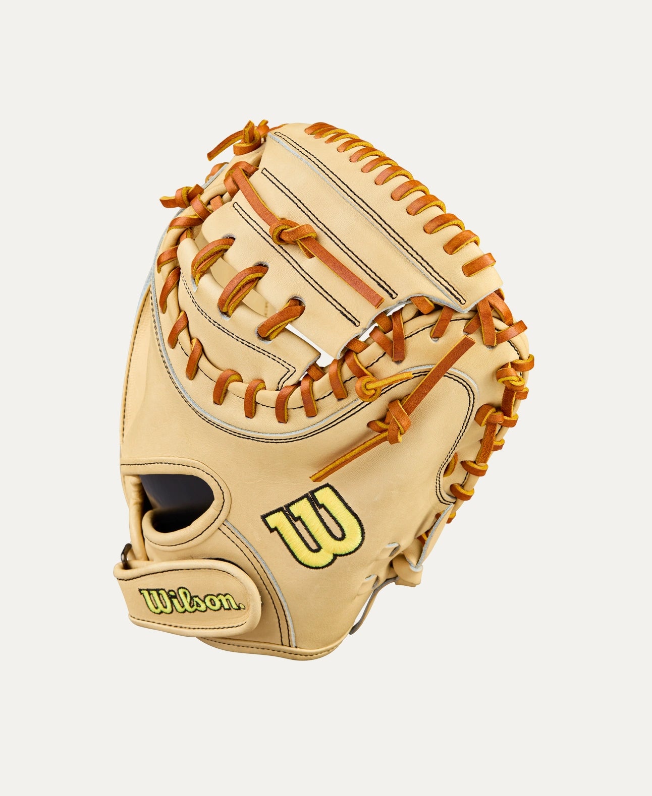 Wilson 2026 A2000® Classics Series PF33 33” Baseball Catcher’s Mitt: WBW10412733