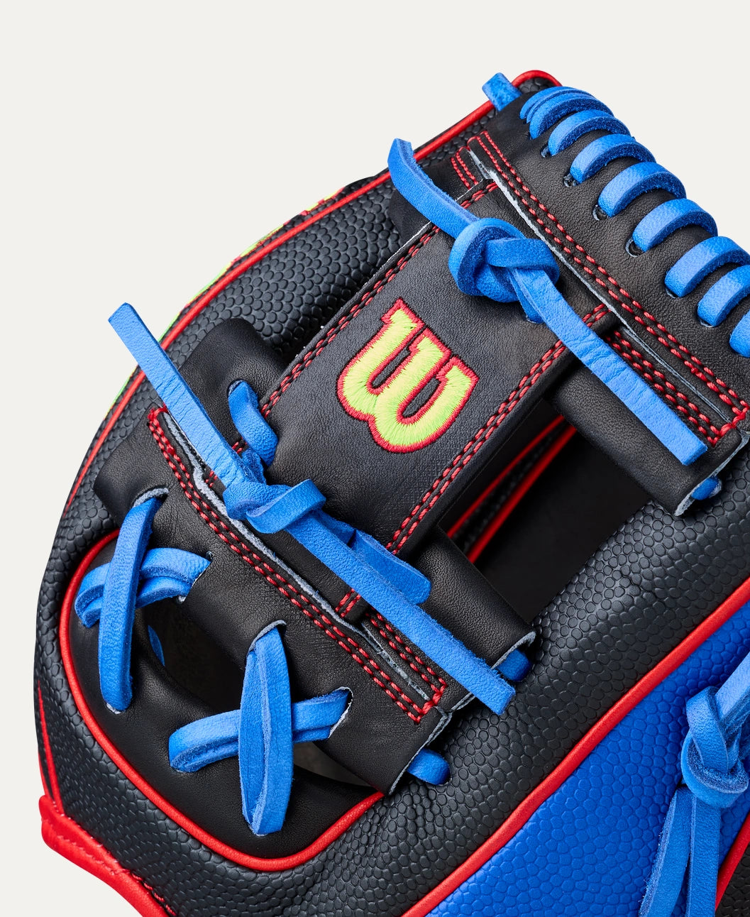 Wilson Summer 2026 A2000® DP15SS 11.5” Infield Baseball Glove: WBW104601115
