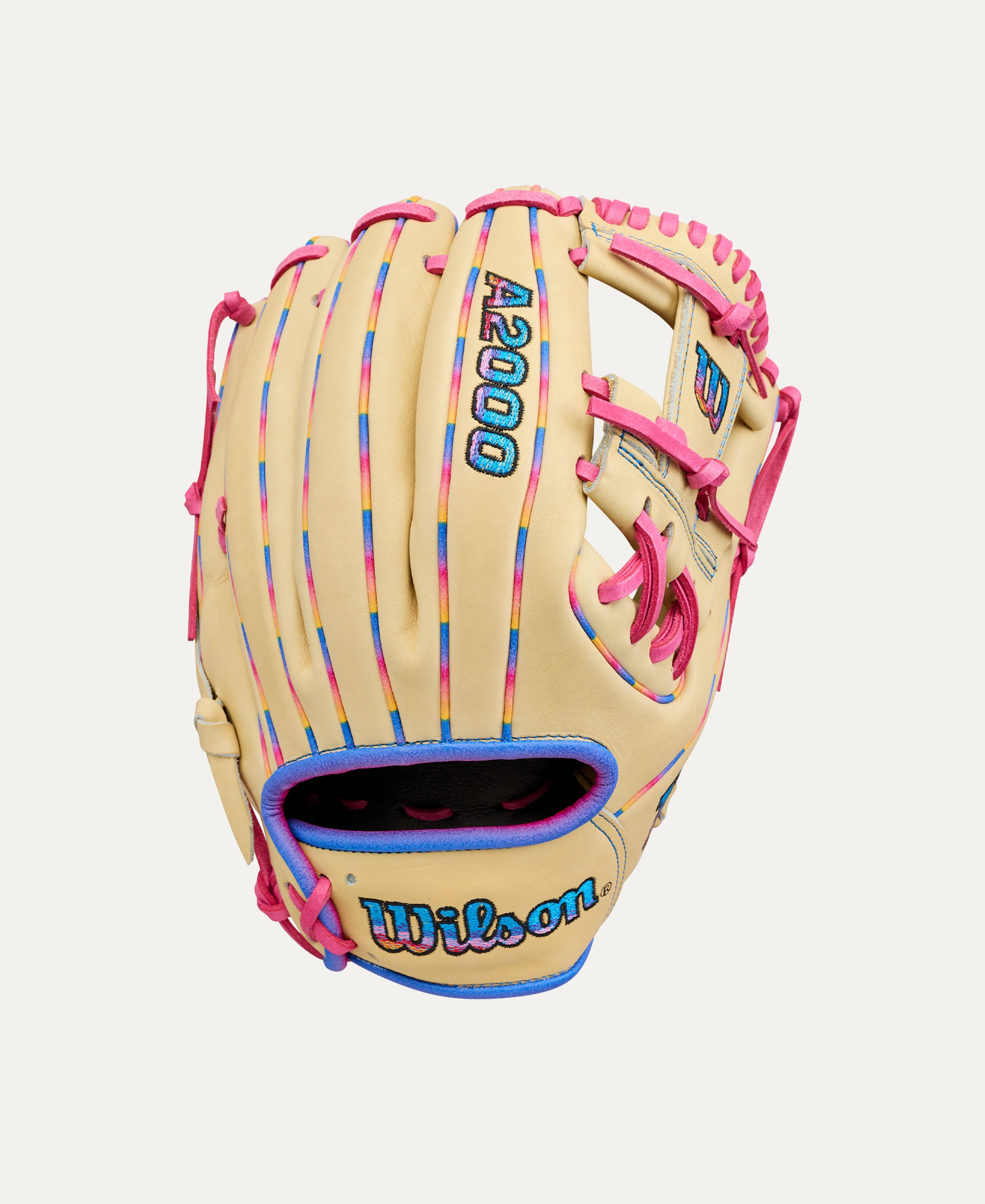 Wilson 2026 Love the Moment™ A2000® 1786 11.5” Infield Baseball Glove: WBW104827115