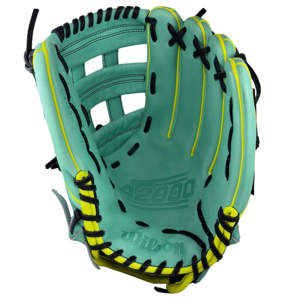 Wilson Custom A2000 1750 Seafoam 12.50" Outfielder Glove