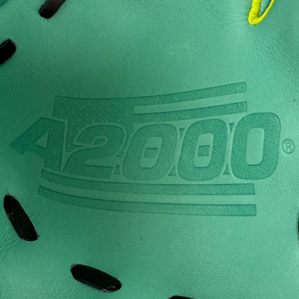 Wilson Custom A2000 1750 Seafoam 12.50" Outfielder Glove