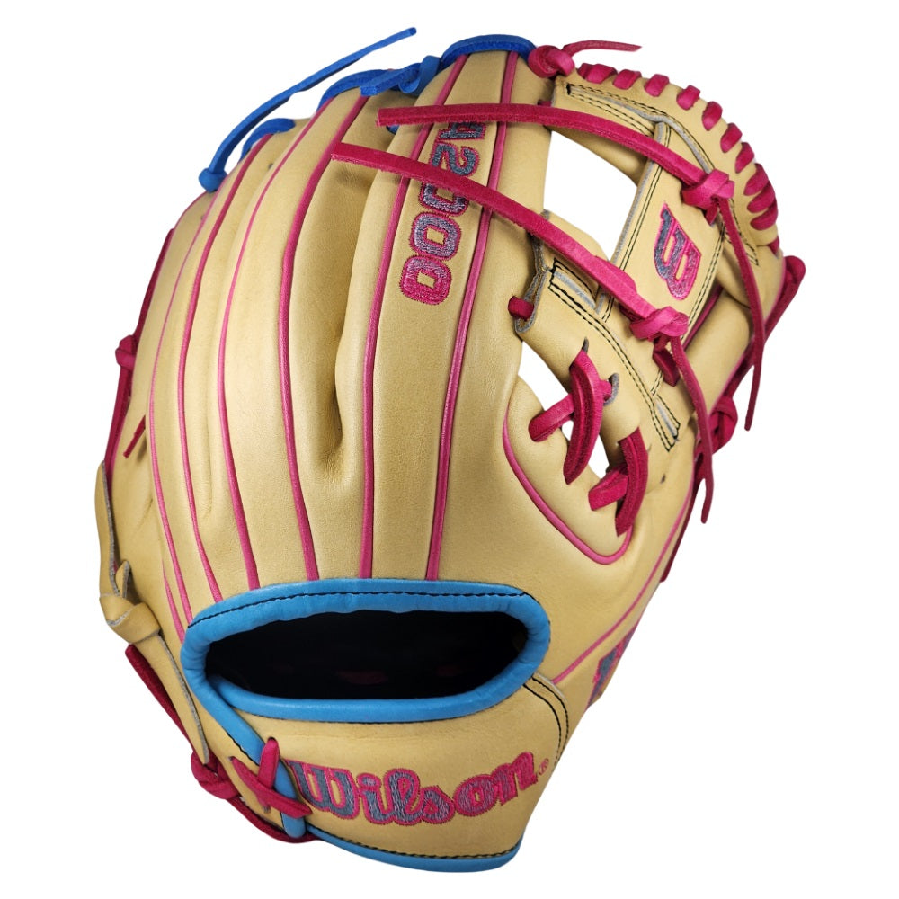 Wilson Custom "Blonde Cotton Candy" A2000 1786 11.5" Infield Glove