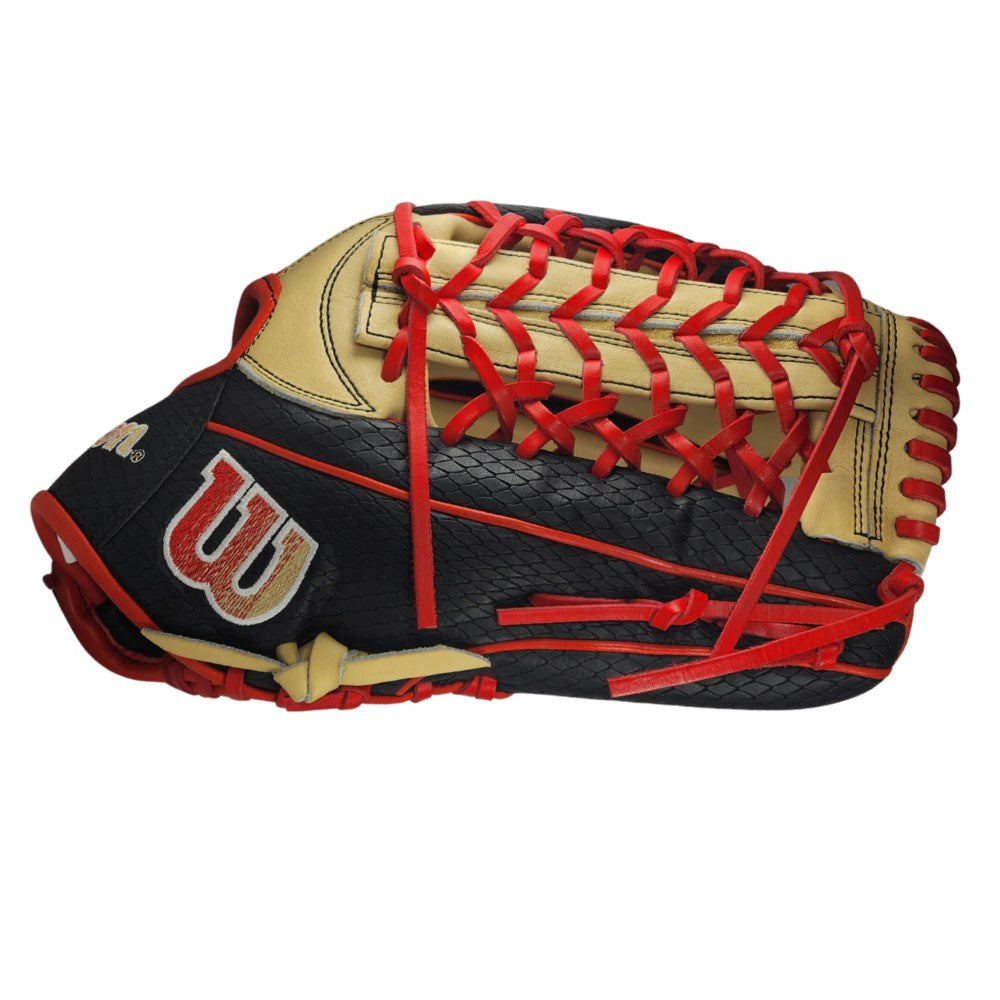 Wilson Custom "The Bobcat" A2000 PF92 12.25" Outfield Glove