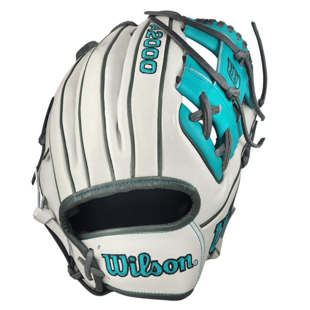 Wilson Custom " The Mariner" A2000 1975 11.75" Infielders Glove