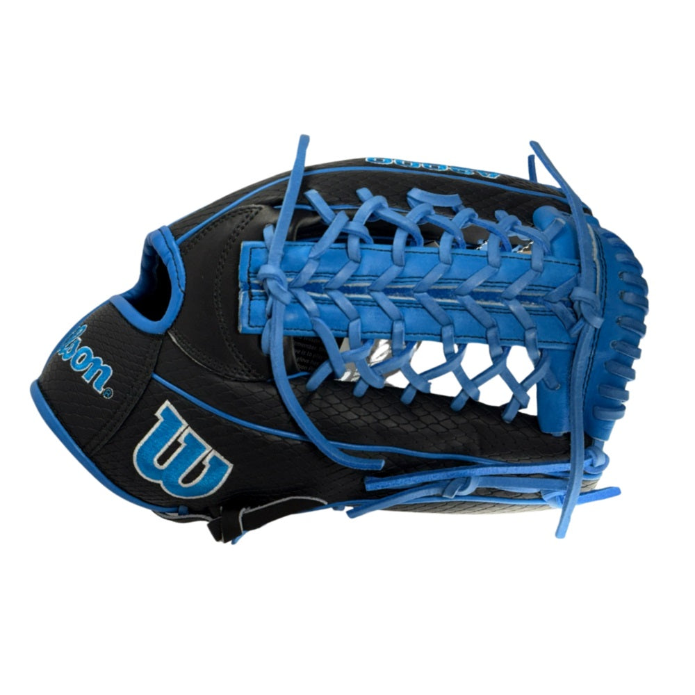 Wilson Custom A2000 PF92 12.25" Outfield Glove