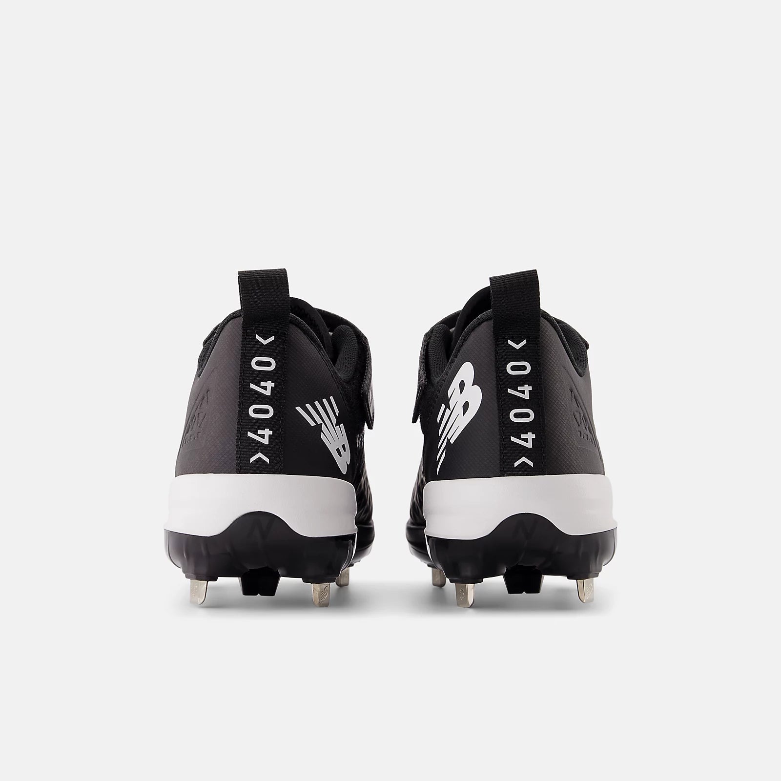 New Balance FuelCell 4040 v8 Metal: Black with Optic White