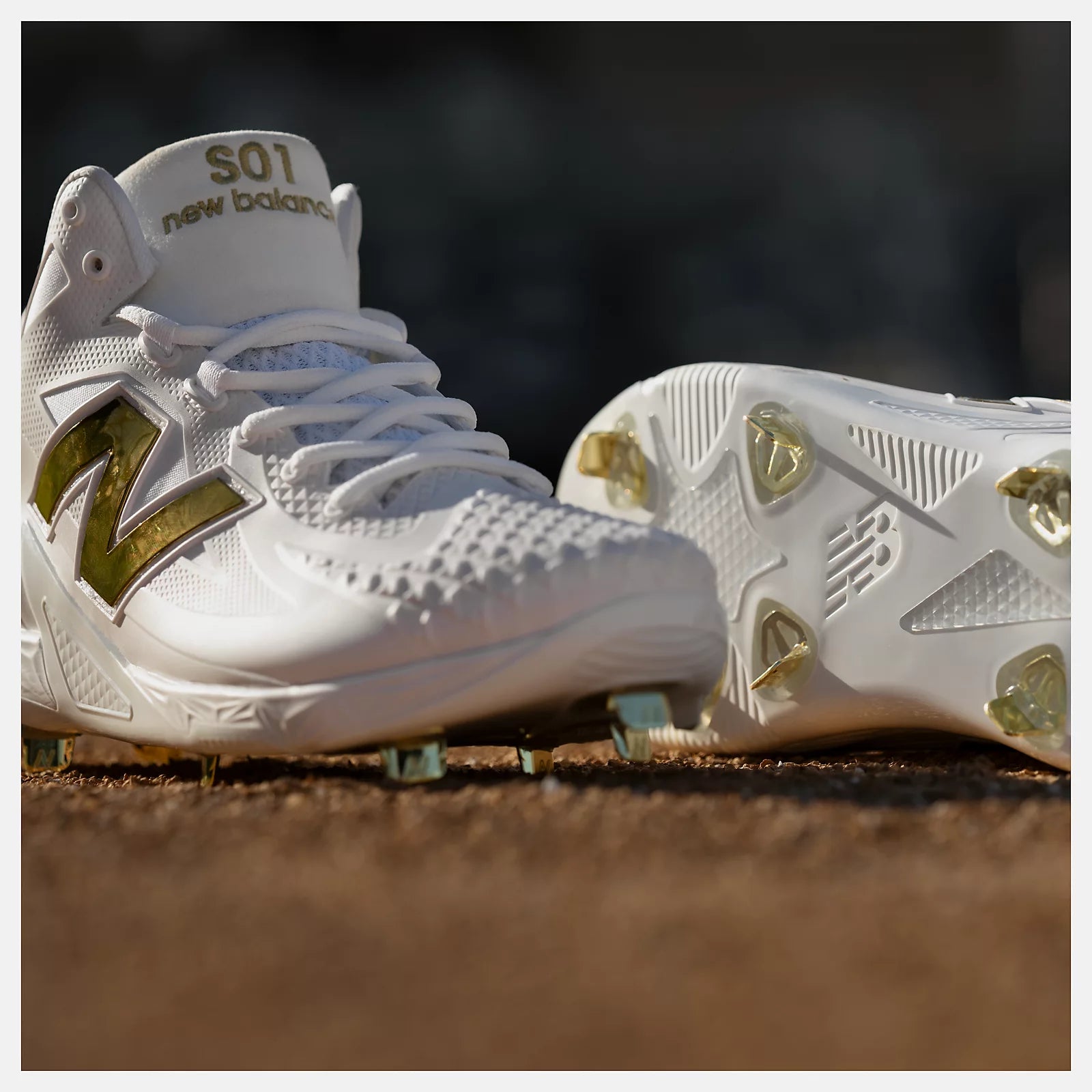 New Balance Men's White and Gold FuelCell Ohtani 1: MSHOWT1