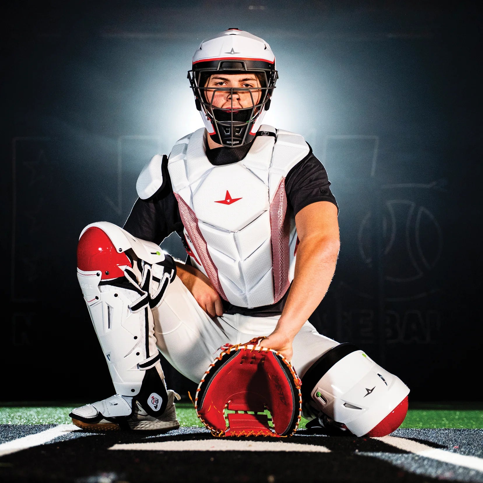 All Star MVP-PRO Short Fuse Series™ Medium Catching Kits: CKCC-5-LT-MED-WH_BK_SC