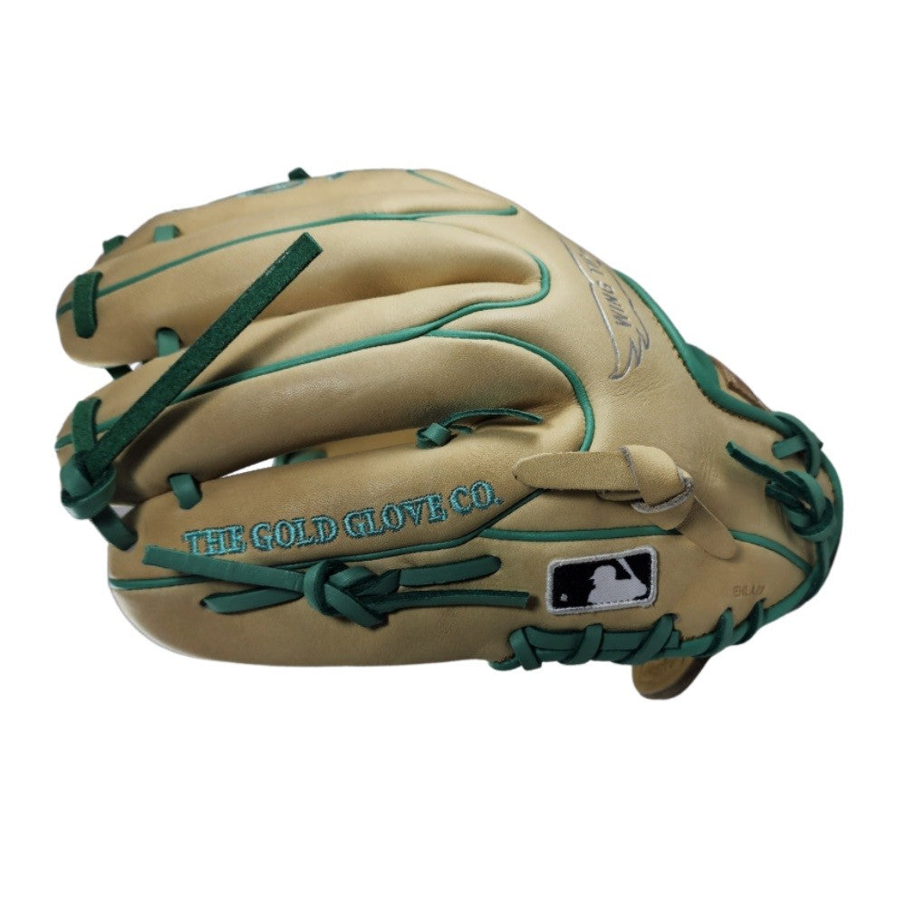 Rawlings Custom Heart of the Hide 11.5" Infielders Glove: PRO204W-2