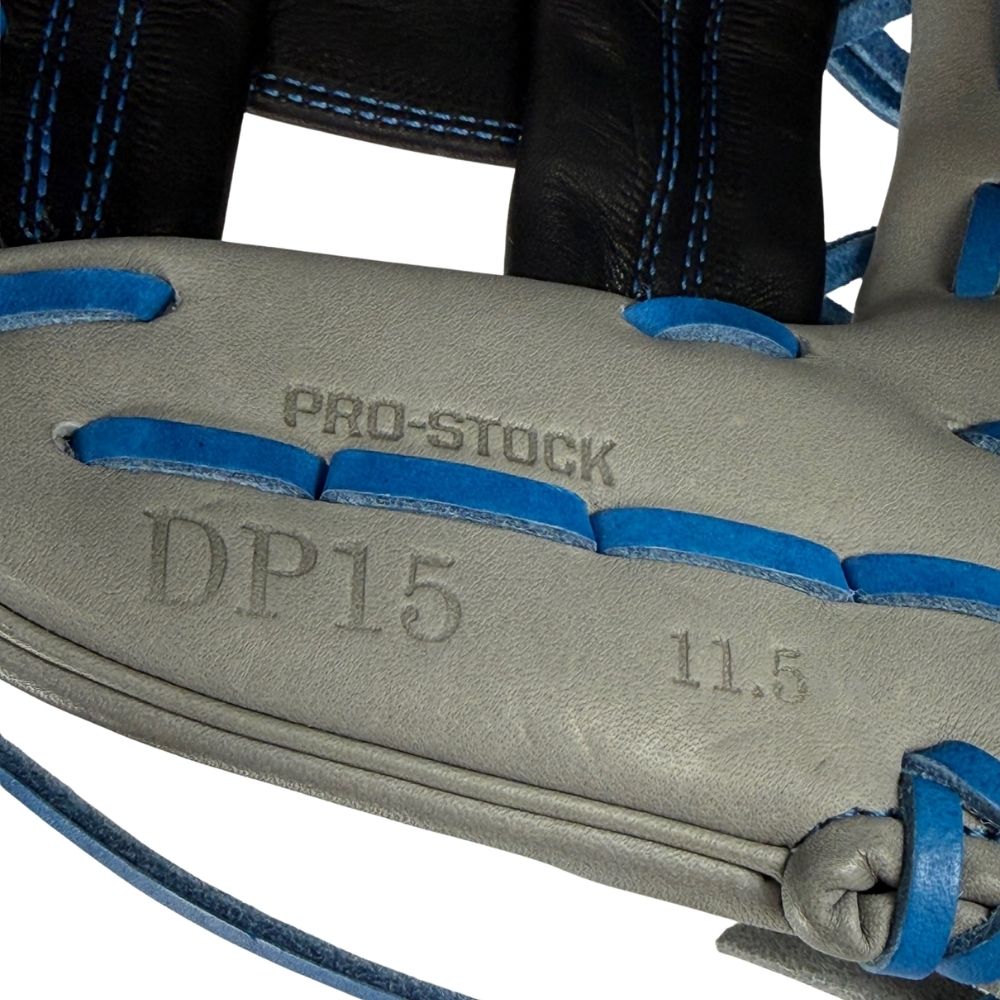 Wilson Custom Gray A2000® DP15 11.5” Infield Baseball Glove