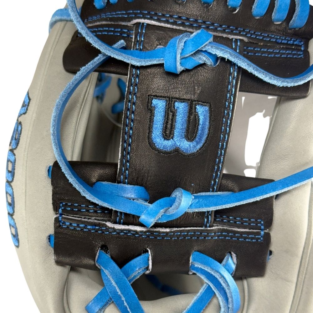 Wilson Custom Gray A2000® DP15 11.5” Infield Baseball Glove