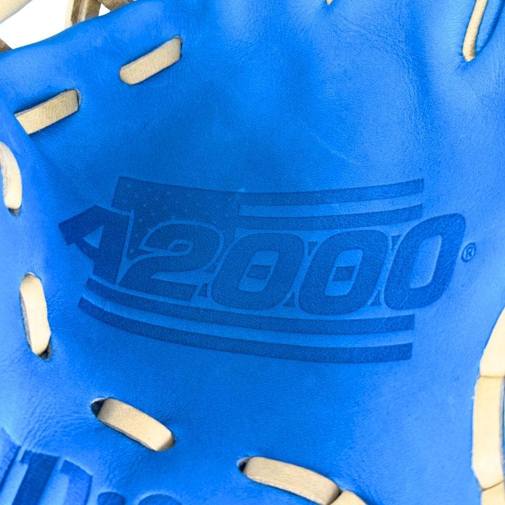 Wilson Custom A2000 1786 Autism Blue and Blonde 11.5" Infield Glove