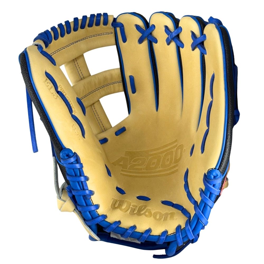 Wilson A2000® Custom Black and Blonde EL3 11.75” Infield Glove