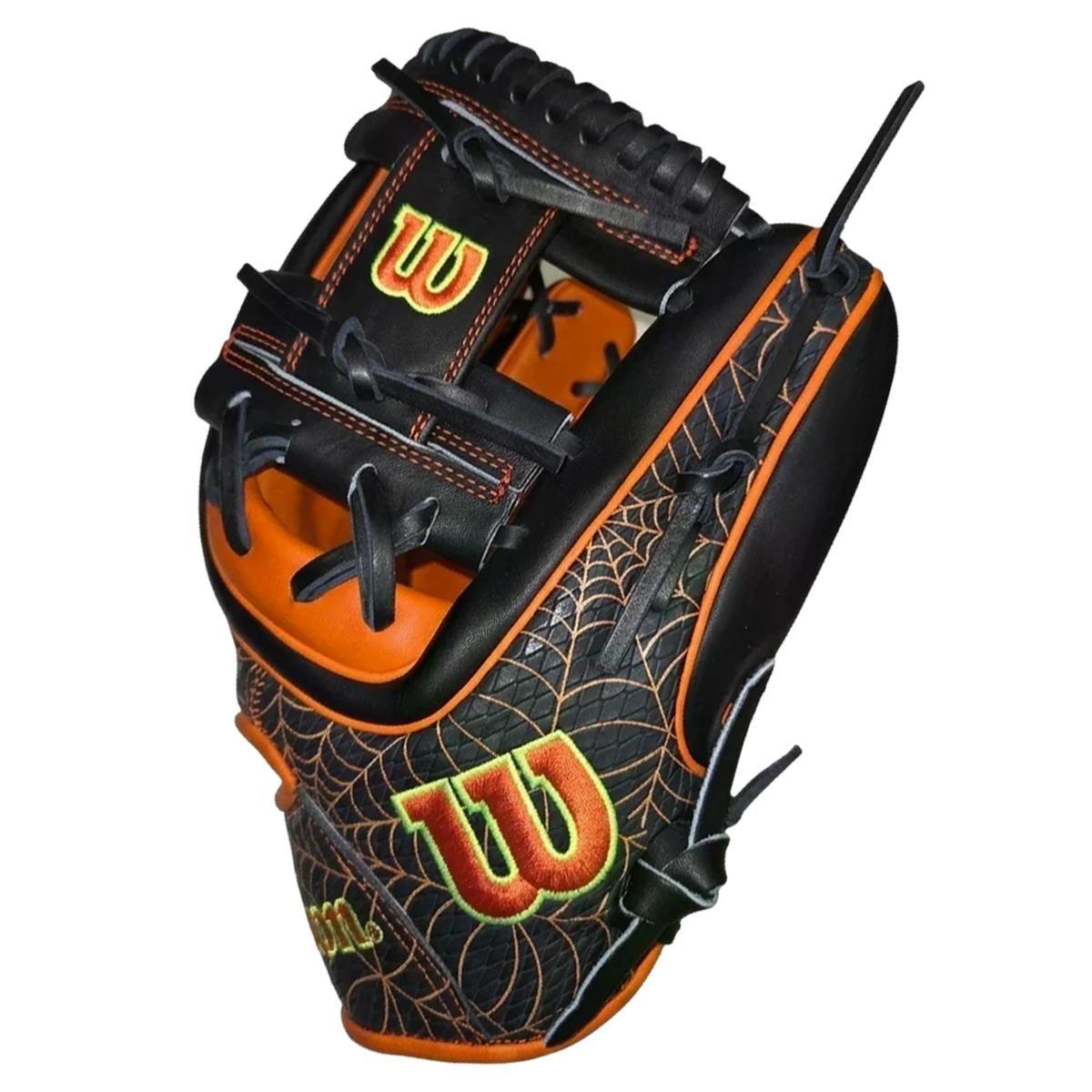 Wilson A2000 1720SS October 2026 GOTM 11.5" Infield Glove: WBG31001RT115